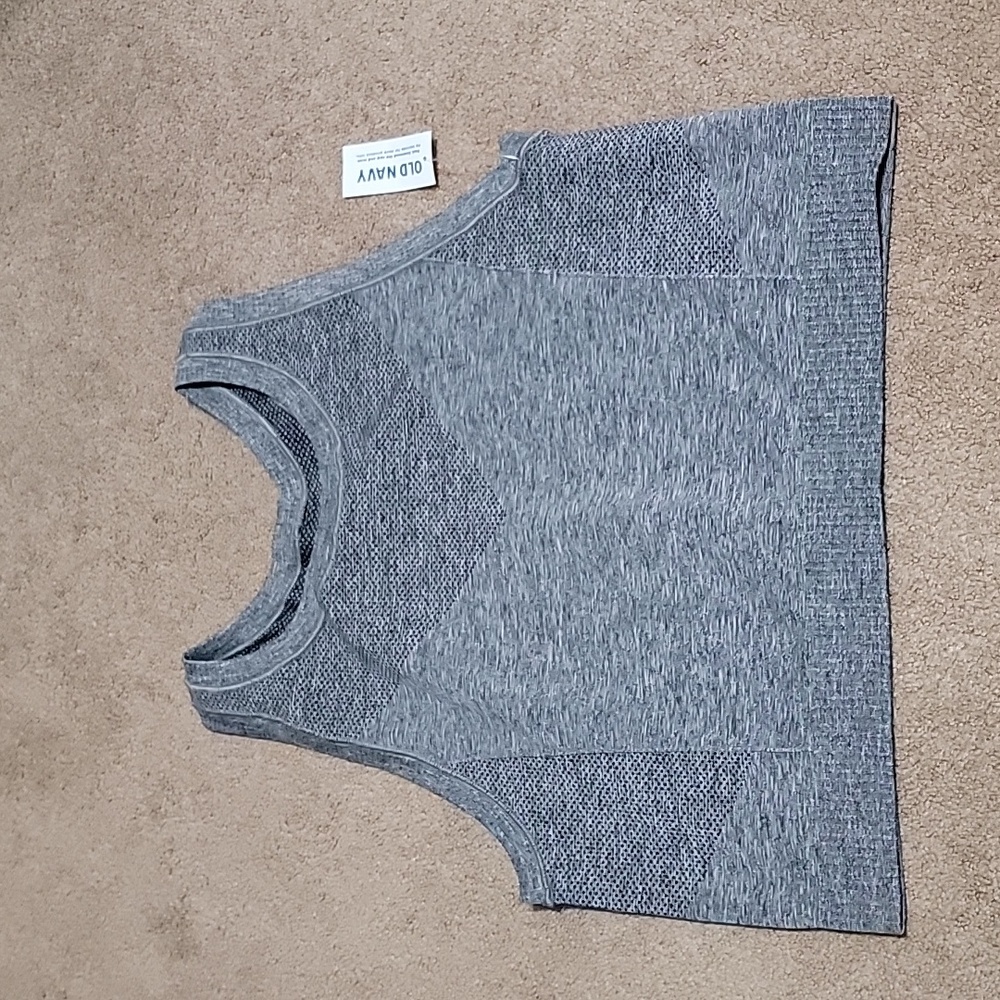 OLD NAVY ACTIVE SEAMLESS TANK BRA
